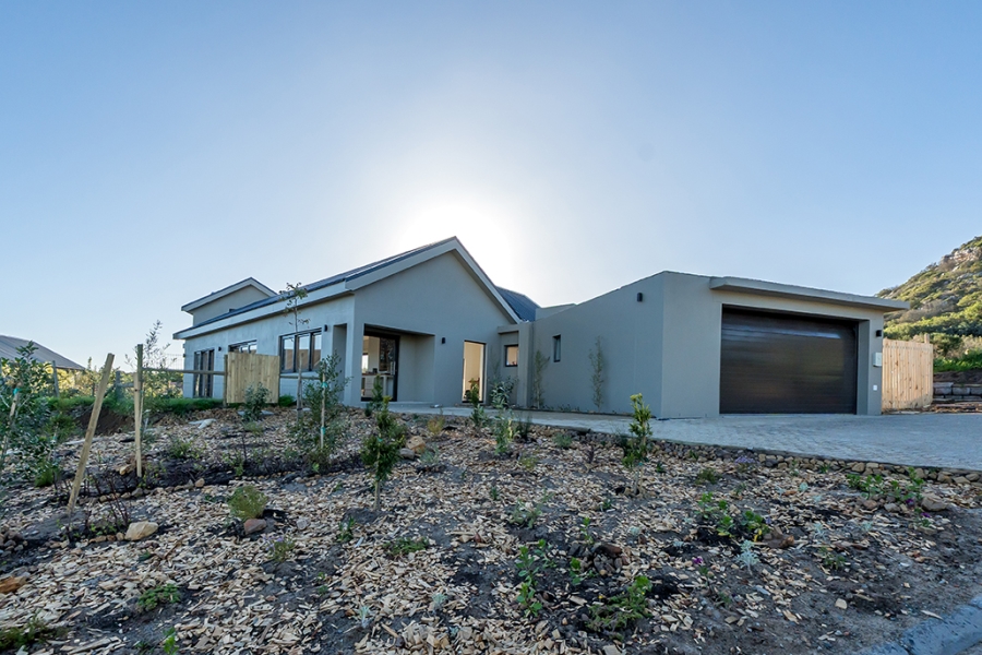 5 Bedroom Property for Sale in Chapman